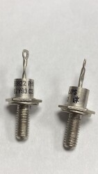 BZY93C33 DO-4 33V 1.5W 5A METAL VİDALI KATOT ZENER DİYOT - 