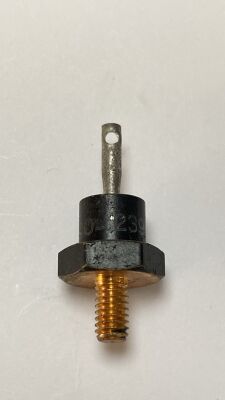 ECO-1239 39V 15W METAL VİDALI ZENER DİYOT - 1
