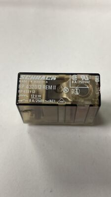 RP432012 REMII 12VDC 8A 250VAC 5 PİN RÖLE - SCHRACK - 1