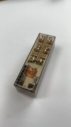 V23050-A10148-A542 4A (NO) + 2B (NC), 8A 48VDC 250VAC KUVVET KILAVUZLU RÖLE - SCHRACK - Schrack