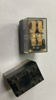 V23100-W1224-A104 24VDC 8 PİN RÖLE - SIEMENS - 1